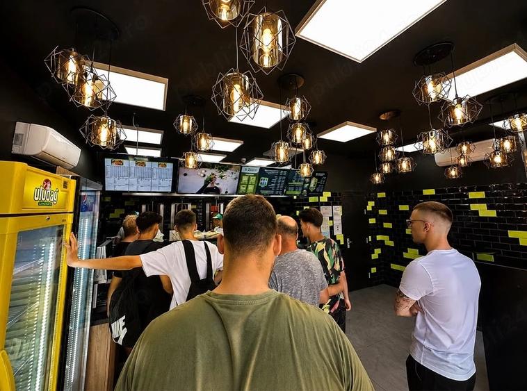 Spațiu comercial, de 160 mp, în Șagului