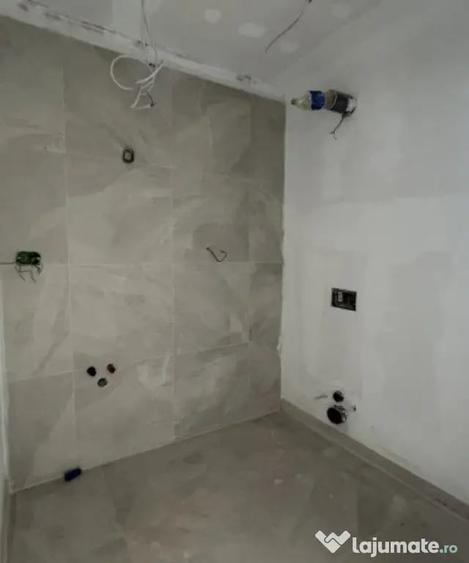 Spațiu comercial, de 96 mp, în Girocului