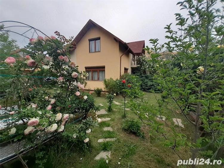 Casă individuală cu 5 camere cu Teren 500 Mp în Trivale