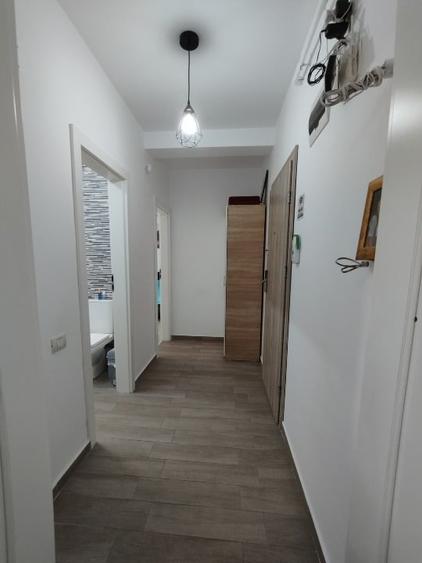 Apartament cu 2 camere decomandat, mobilat în Nord