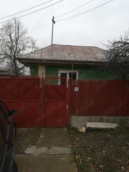 Casă cu 3 camere în Central