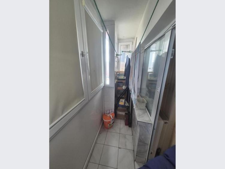 Apartament cu 3 camere în 13 Septembrie