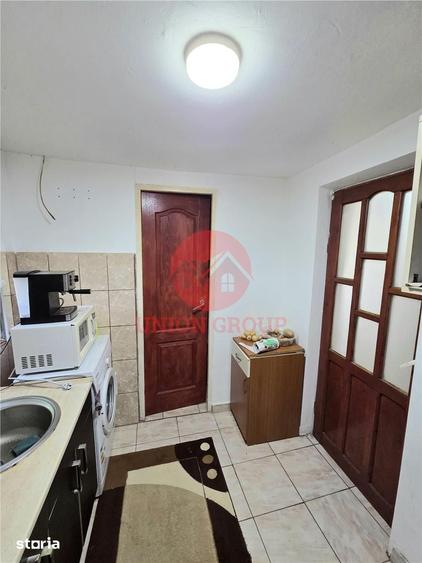 Casă cu 2 camere decomandat cu Teren 988 Mp în Vadu