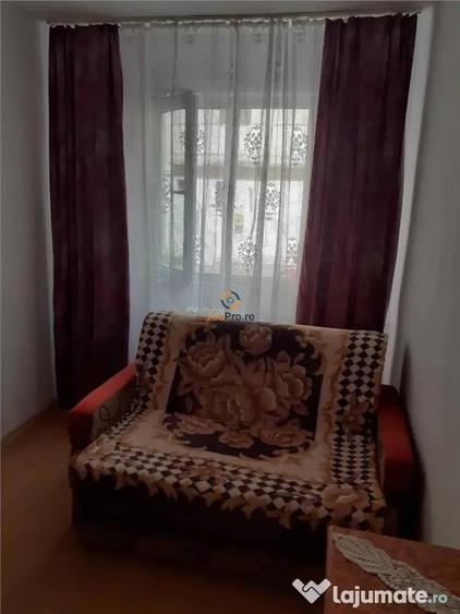 Garsonieră decomandată, mobilată în Buziașului