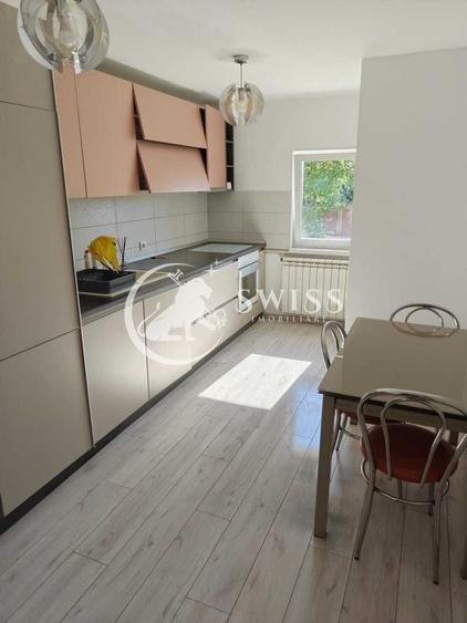 Apartament cu 3 camere decomandat, mobilat în Zorilor