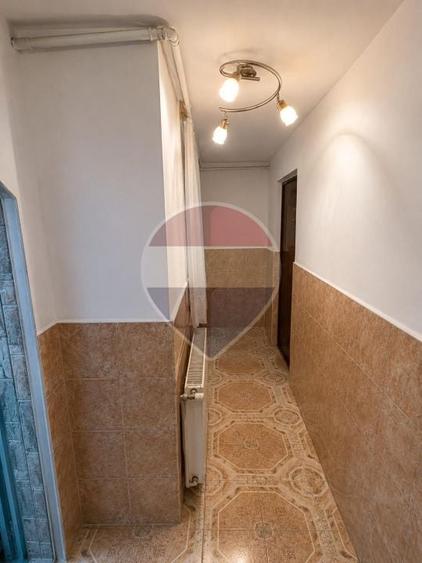 Casă cu 2 camere cu Teren 286 Mp în Periferie