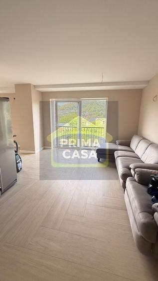 Apartament cu 3 camere decomandat în Orașul Vechi