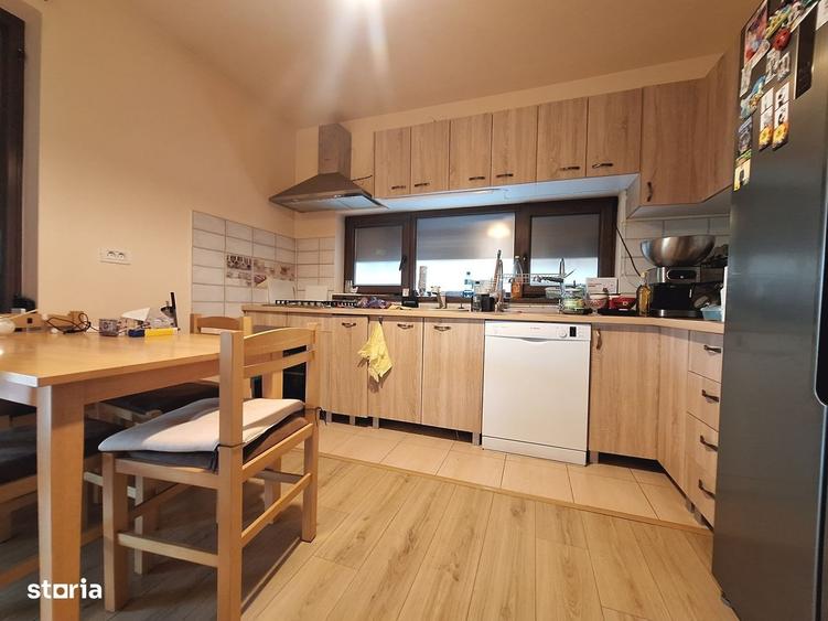 Casa cu 4 dormitoare - 125 mp - spatioasa si bine compartimentata - 14