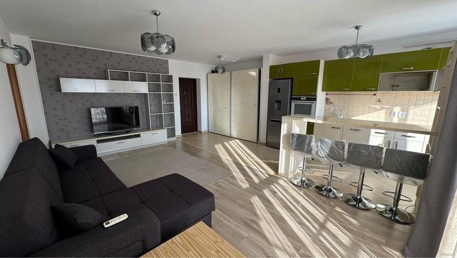 Apartament cu 2 camere semidecomandat în Giulești