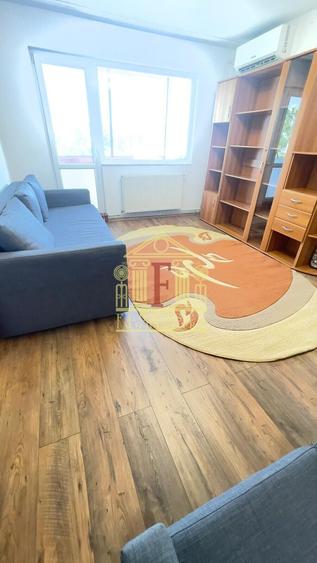 Apartament cu 2 camere circular, mobilat în Podu Roș