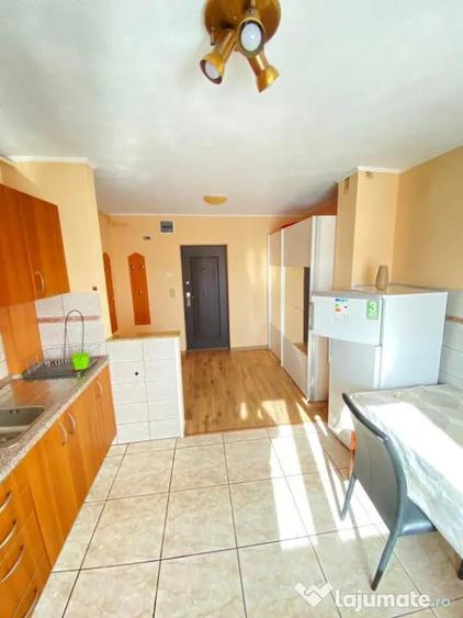 Apartament cu 2 camere semidecomandat în Micălaca