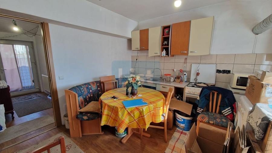 Casă cu 2 camere cu Teren 380 Mp în Valea Roșie