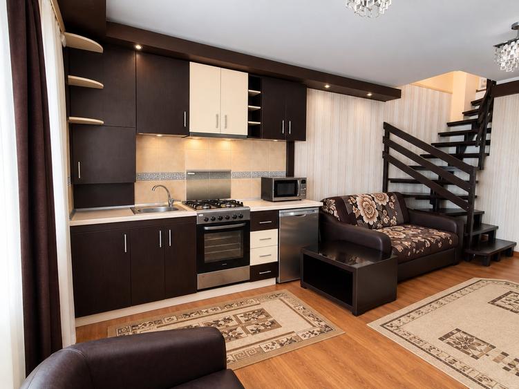 Apartament cu 2 camere decomandat, mobilat în Nicolina