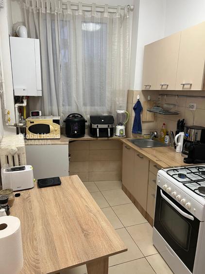 Apartament cu 3 camere circular, mobilat în Ultracentral
