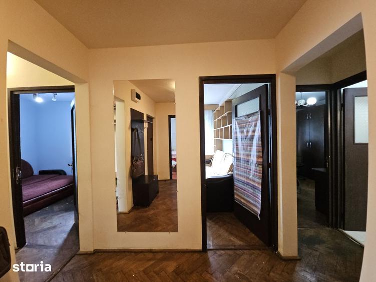 Apartament cu 4 camere decomandat în Mănăștur — fotografia 3