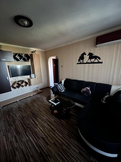 Apartament cu 2 camere semidecomandat în Domenii