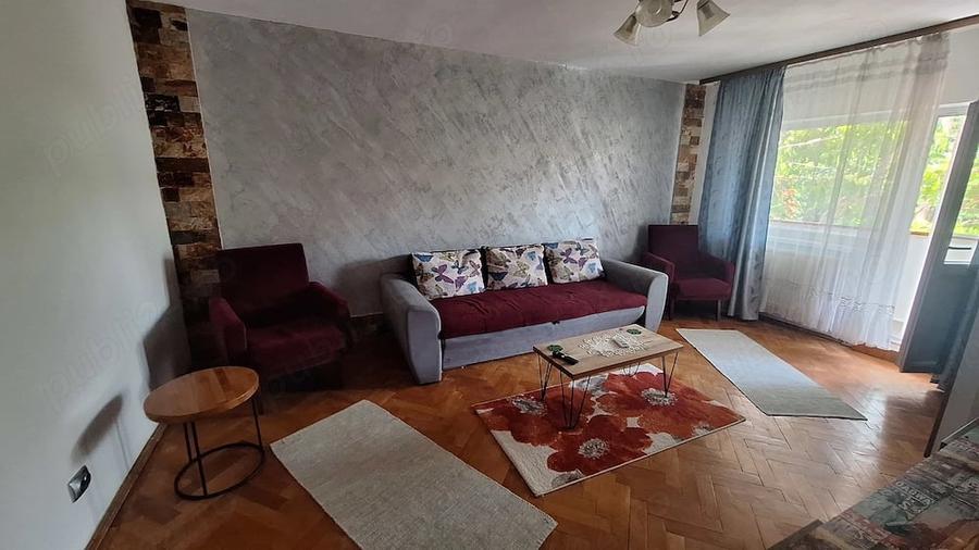 Apartament cu 2 camere decomandat în Central