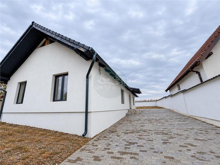 Casă individuală cu 4 camere cu Teren 500 Mp în Șura Mică