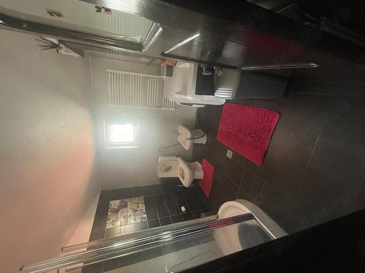 Casă cu Teren 300 Mp în Central