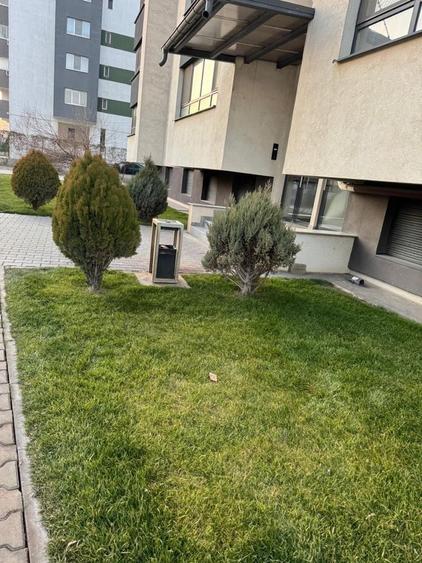 Apartament cu 2 camere decomandat în Exterior Vest