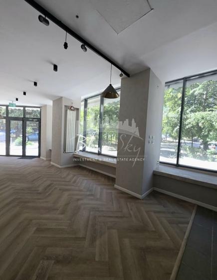 Spațiu comercial, de 65 mp, în Tomis III