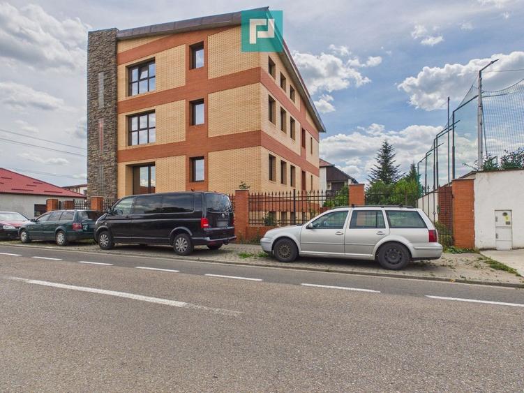 Spațiu comercial, de 480 mp, în Grădiște