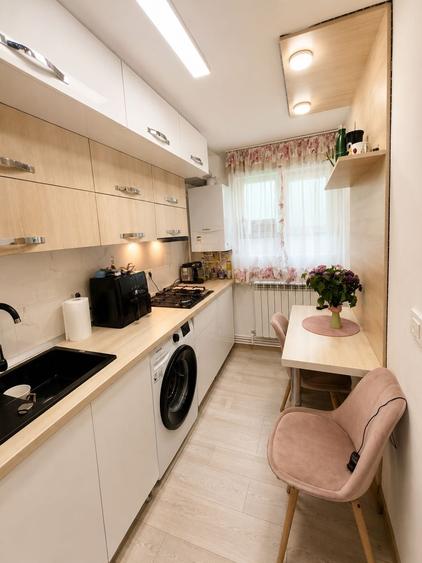 Apartament cu 2 camere decomandat în Petros