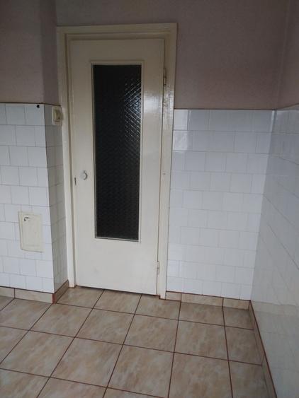 Apartament cu 3 camere semidecomandat în Ultracentral