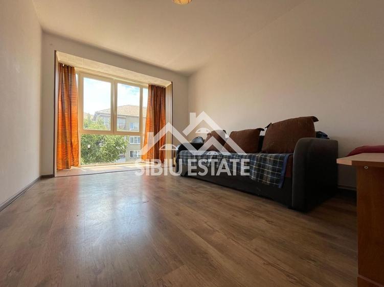 Apartament cu 2 camere, mobilat în Terezian