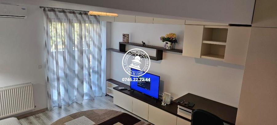 Garsonieră decomandată, mobilată în Tătărași