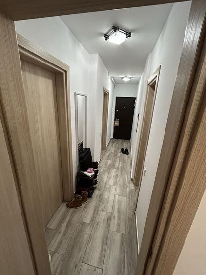 Apartament cu 2 camere decomandat în Titan