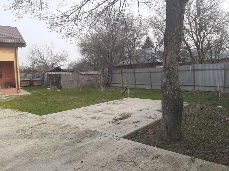Casă individuală cu 3 camere cu Teren 12220 Mp în Serdanu