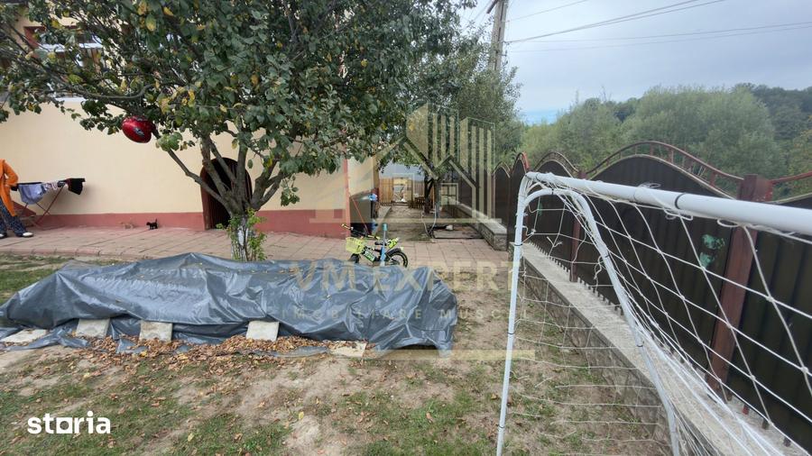 Casă cu 3 camere cu Teren 262 Mp în Bughea de Jos