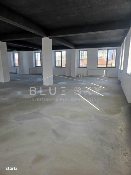 Spațiu comercial, de 637 mp, în Faleza Nord