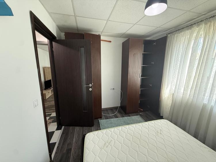 Apartament cu 2 camere decomandat în Micro 6