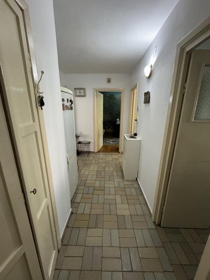 Apartament 3 camere, cf 1A, semidec, parter/4, Republicii- C-tin Brezeanu - 11