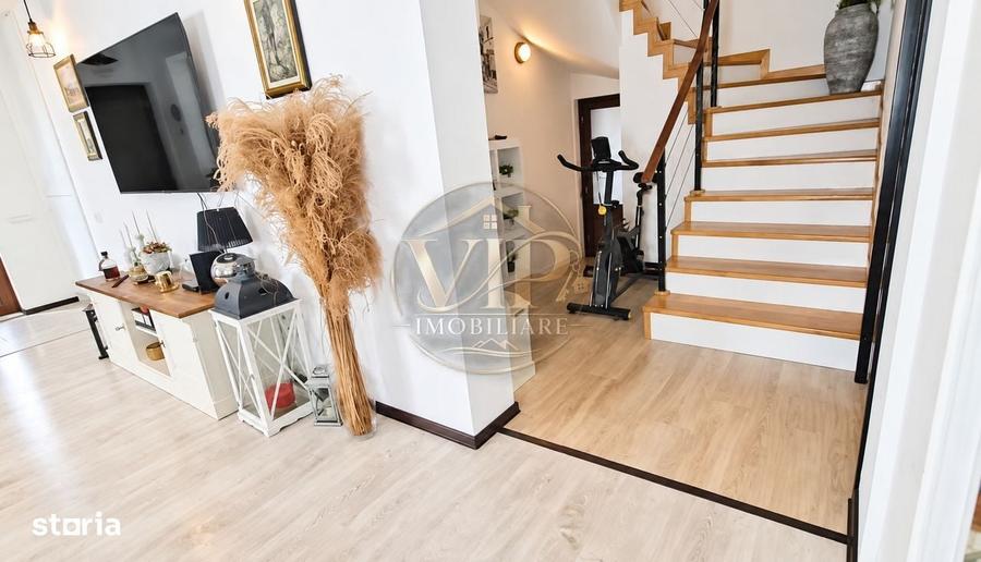 Casă cu 4 camere cu Teren 700 Mp în Cetate