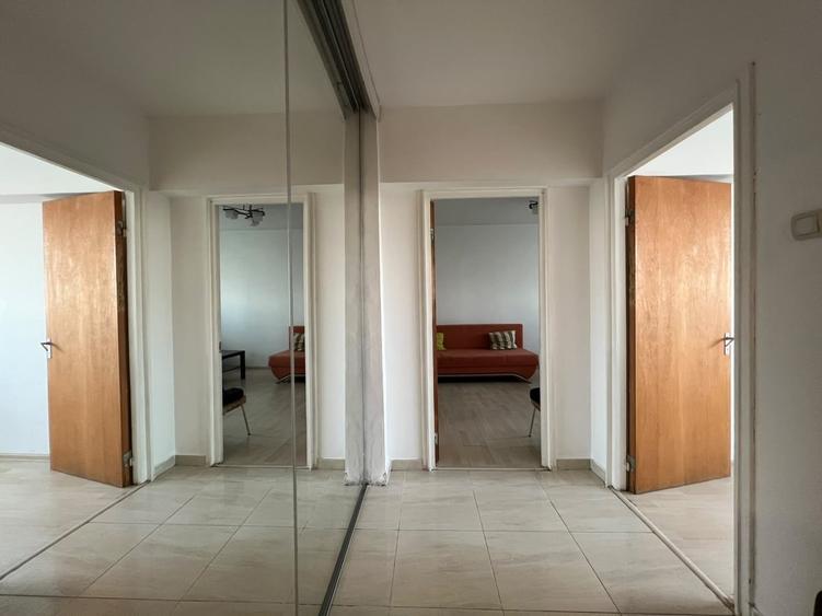 Apartament cu 2 camere decomandat în Dristor