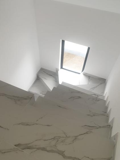 Casă individuală cu 4 camere cu Canalizare în Valu lui Traian
