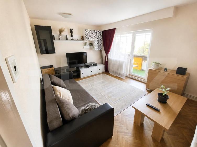 Apartament cu 4 camere decomandat, mobilat în Gheorgheni