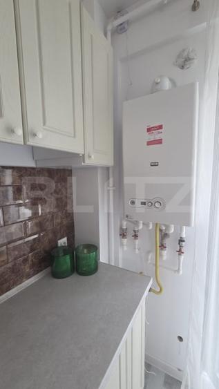 Apartament cu 3 camere decomandat, mobilat în Exterior Est