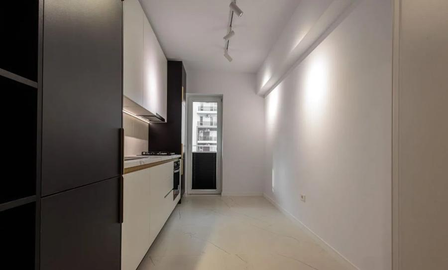 Apartament cu 2 camere decomandat în Metalurgiei