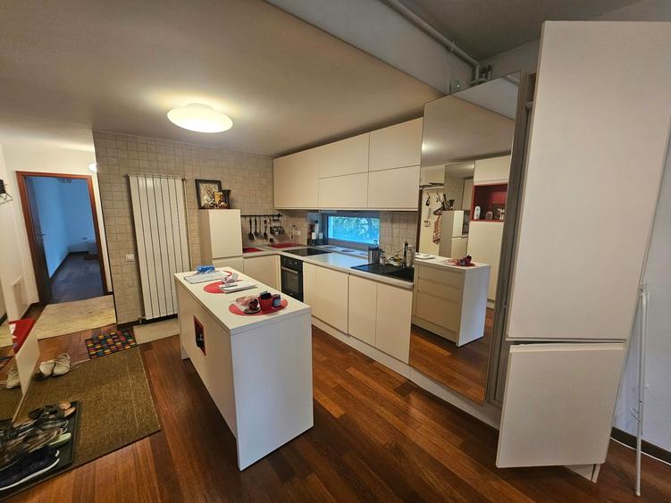 Apartament cu 2 camere semidecomandat în Câmpia Libertății