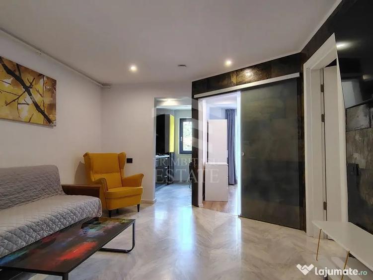 Apartament cu 2 camere semidecomandat în Piața