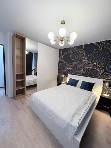 Apartament cu 2 camere decomandat în Ampoi 3