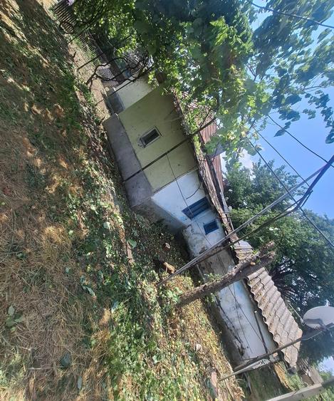 Casă cu 3 camere în Miloșești