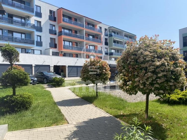 Apartament cu 2 camere semidecomandat, mobilat în Borhanci