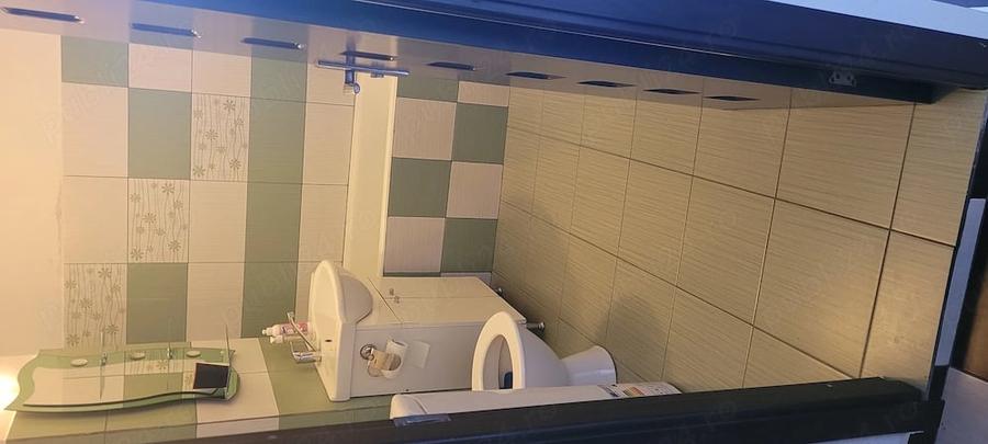 Garsonieră decomandată în 1 Mai