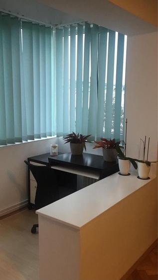 Apartament cu 3 camere decomandat în Dâmbu Pietros