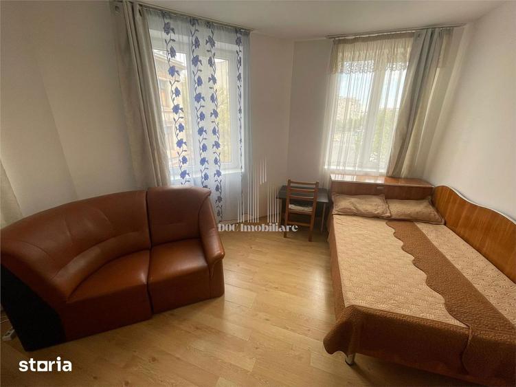 Apartament cu 3 camere în Centrul Istoric